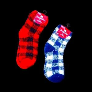 2 pairs of Cozy socks! Both fit One size!